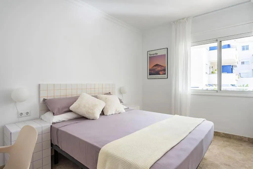 Apartamento En Los Cristianos Urb.Playa Graciosa לוס כריסטיאנוס