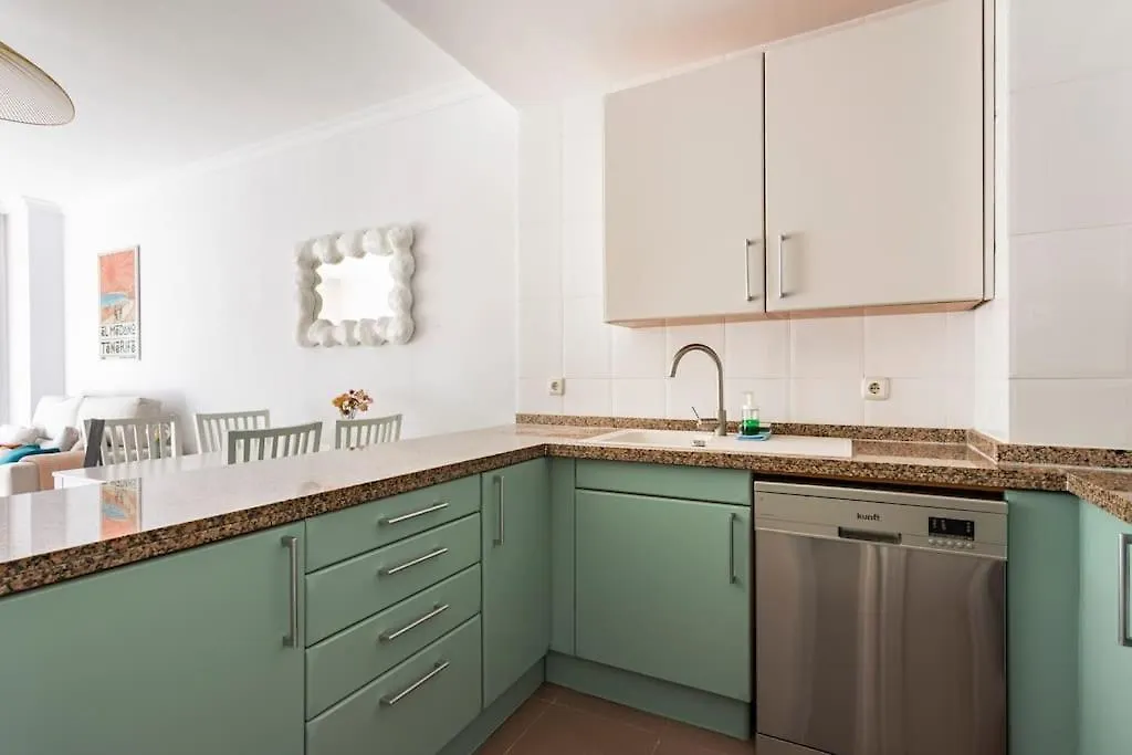 Apartamento En Los Cristianos Urb.Playa Graciosa לוס כריסטיאנוס